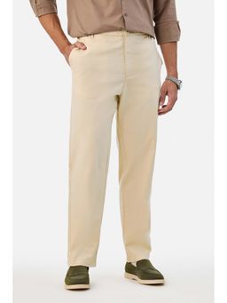 Snitch - Men Light Beige Solid Relaxed Fit Trouser