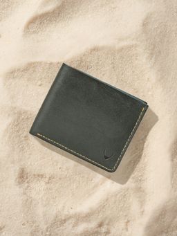 Hidesign - Genuine Leather Men's Bi Fold Wallet - Olive