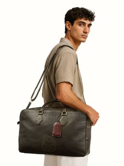 Hidesign - Genuine Leather Unisex Duffle Bag With Detachable Strap - Olive