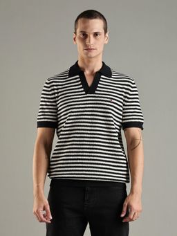 Tommy Hilfiger - Men Navy Blue Striped Regular Fit Polyester Polo T-shirt