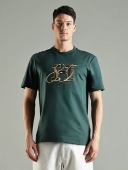 Tommy Hilfiger - Men Green Embroidered Regular Fit Cotton T-shirt