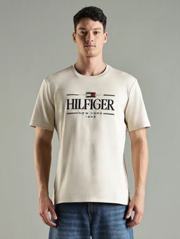 Tommy Hilfiger - Men Beige Typography Regular Fit Cotton T-shirt