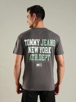 Tommy Hilfiger - Men Grey Typography Regular Fit Cotton T-shirt