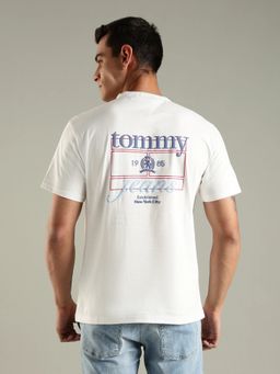 Tommy Hilfiger - Men White Typography Relaxed Fit Cotton T-shirt