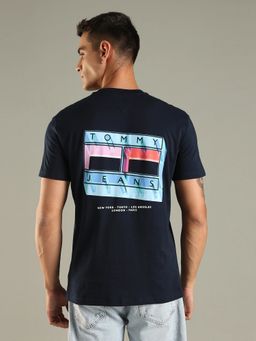 Tommy Hilfiger - Men Navy Blue Graphic Printed Regular Fit Cotton T-shirt