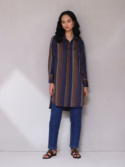 Aarke Ritu Kumar - Dark Blue Yarn Dyed Kurta
