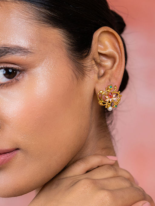 Shaya by CaratLane 925 Silver Shaya by CaratLane Band Baaja Bridesmaid Stud Earrings in Gold Plated