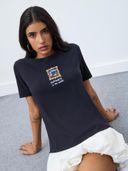 Navy Blue color option, Currently selected