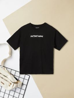 max - Black Boys Printed Oversized T-Shirt