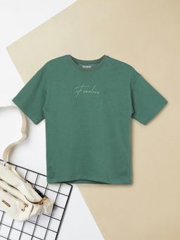 max - Green Boys Text Embroidered Oversized T-Shirt