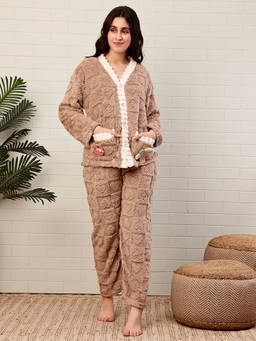 TAG 7 - Beige Full Sleeves Nightsuit
