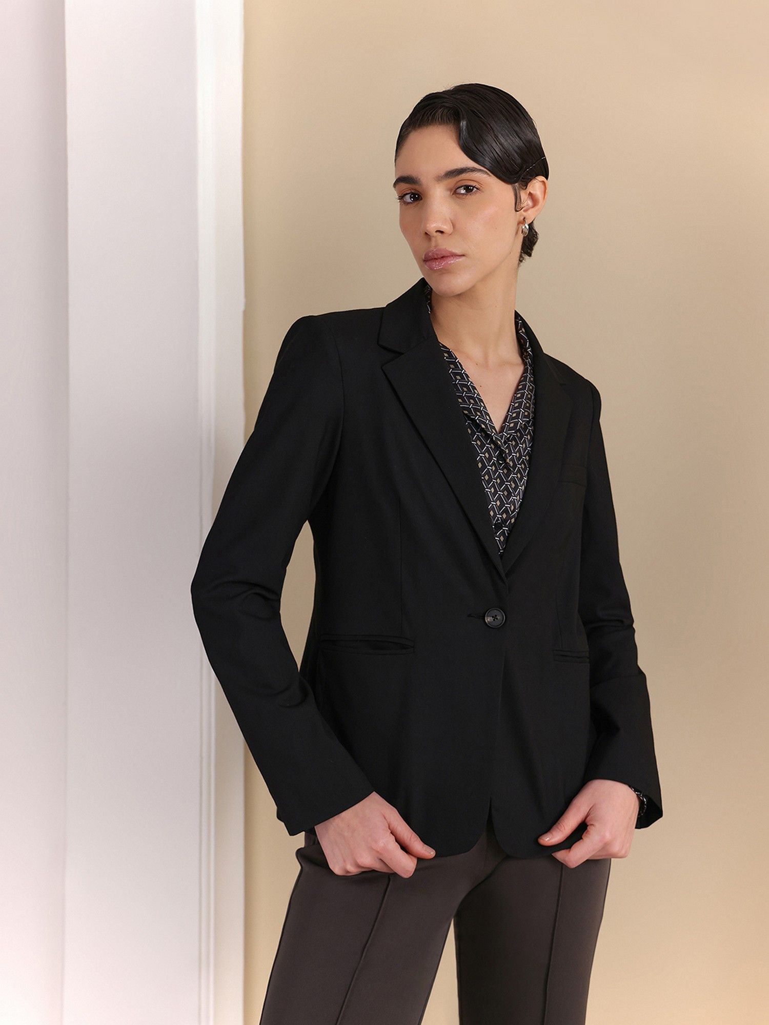 fable street Black Tailored Blazer-picture-31