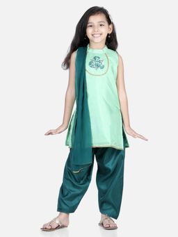 BownBee - Hand Embroidered Silk Kurti Salwar for Girls - Green (Set of 3)