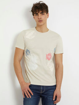 Guess - Men Ivory Embroidered Round Neck T-Shirt