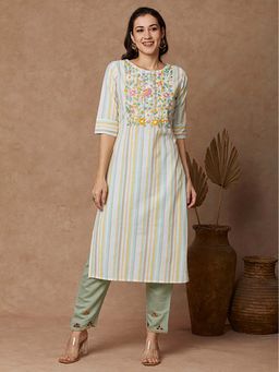 FASHOR - Women White Cotton Boat Neck Kurta