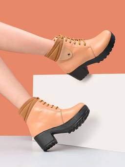XE Looks - Brown Lace-Up Chunky Block Heel Platform Ankle Boots
