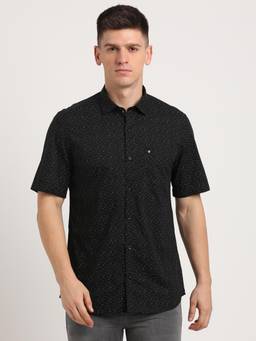 Turtle - Men Cotton Slim Fit Black Printed Casual Shirt