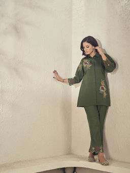 Varanga - Women Workwear Green Embroidered Silk Co-Ord (Set Of 2)