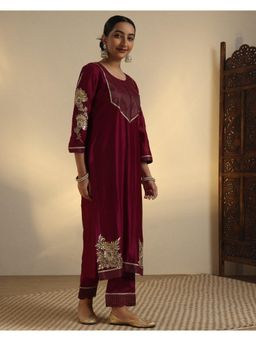 Sarvaa by Kriti - Wine Harsha Embroidered Kurta and Pant