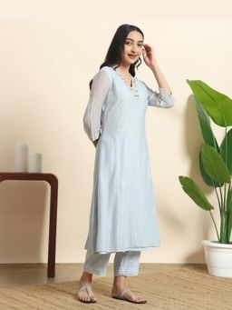 Sarvaa by Kriti - Blue Vaayu Embroidered Kurta and Pant