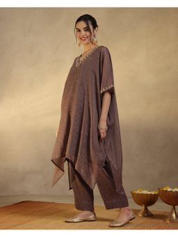 Sarvaa by Kriti - Purple Aarna Embroidered Kaftan and Pant with Slip