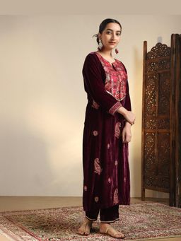 Sarvaa by Kriti - Wine Rooh Embroidered Kurta and Pant