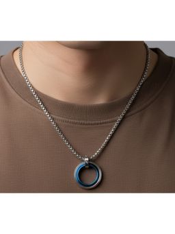 Jazz and Sizzle - Trendy Interlocking a Versatile Hip-Hop Necklace