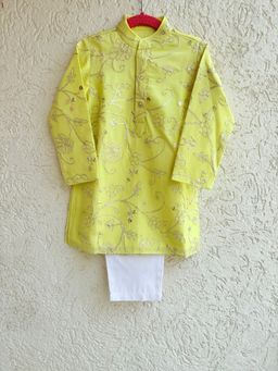 Tiny Pants - Wedding Special: Boys Lime Kurta With White Pajama & Subtle Shine