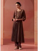 Brown color option, Sold out, Currently selected