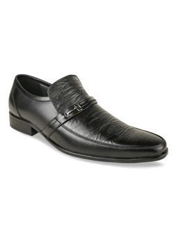 REGAL - Black Men Solid Textured Leather Slip Ons