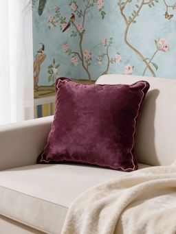 Life n Colors - Golden Scallop Velvet Cushion