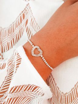 Aphrodyte Me - White Daphne Heart Bracelet