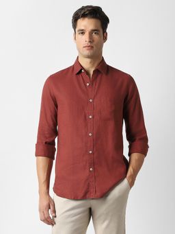 Van Heusen - Men Maroon Solid Full Sleeves Casual Shirt