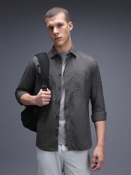 Van Heusen - Men Grey Solid Full Sleeves Casual Shirt