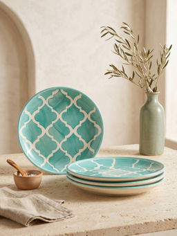 YELONA - Hand-Painted Green Ceramic Dinner Plates with Quattrofoil Pattern 7in (Pack of 4)