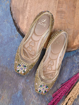 Jove - Women Gold Ethnic Embellished Juttis