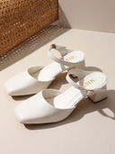 White color option, Sold out, Currently selected