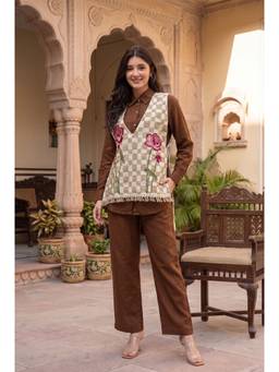 WOOMN - Floral Checkered Vest Brown Co-Ord Set