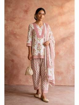 HERITAGE - Ivory Cotton Kurta With Pant And Dupatta