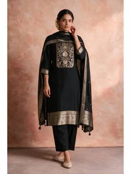 HERITAGE - Black Dola Silk Zari Embroidered Kurta With Pant And Dupatta