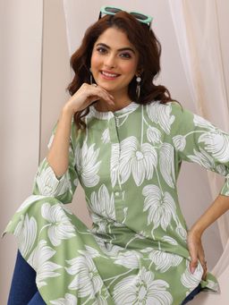 Libas - Green Printed Cotton Straight Kurtas for Women