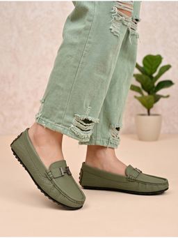 ALCAZO - Synthetic Leather Casual Driving Olive Loafers