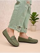 Olive color option