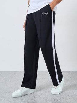 Styli - Men Oversized Side Stripe Tape Detailing Terry Track Pant - Black