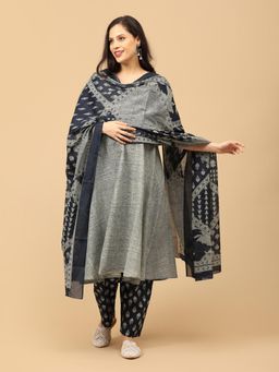 The Mom Store - Shape Shifter Maternity & Nursing Kurta & Pant With Dupatta