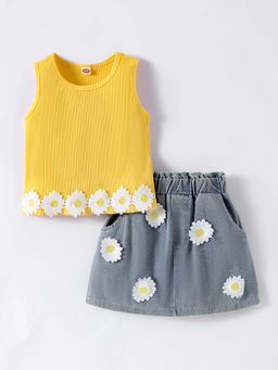 Hopscotch - 2-Pc Daisy Bloom Top and Skirt