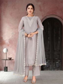 Jaipur Kurti - Women Grey Embroidered Kurta Pant and Dupatta (2XL)