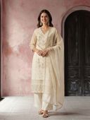Off White color option, Currently selected
