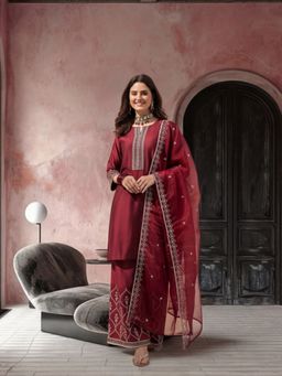 Jaipur Kurti - Women Maroon Embroidered Kurta Palazzo and Dupatta