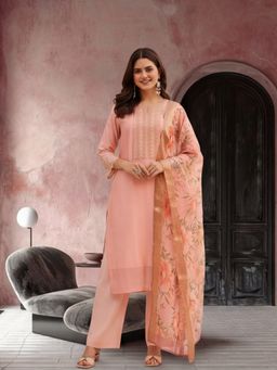 Jaipur Kurti - Women Peach Embroidered Kurta Pant and Dupatta